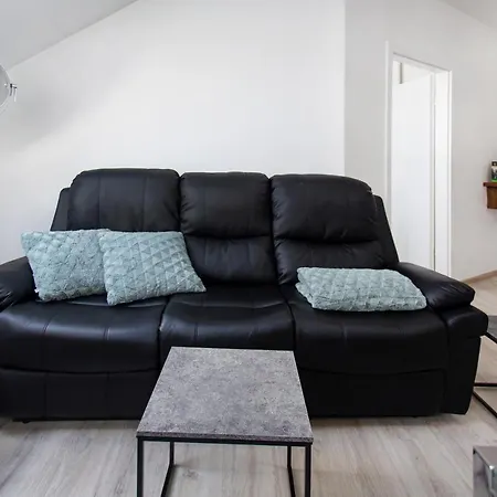 New 2019 City Centre Apt. Modern And Bright Appartement *
